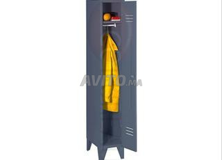 خزانة للملابس المعدنية \ أثاث تخزين