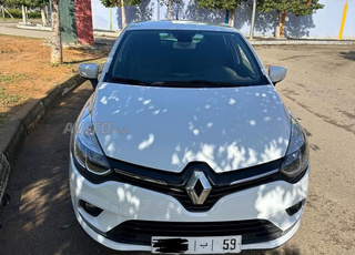 Renault Captur Diesel Manuelle 2022 à Kénitra