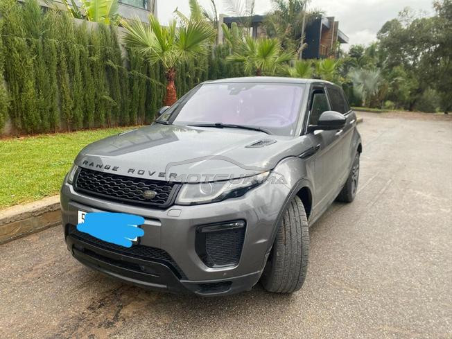 Range Rover évoque