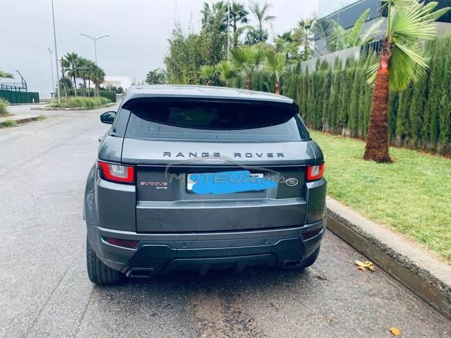 Range Rover évoque