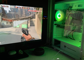 PC gamer et moniteur
