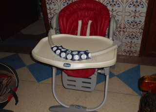 N1 Chicco - Chaise haute enfant