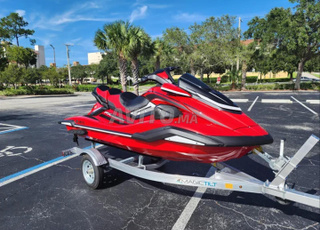 Jet ski Yamaha SVHO 1800