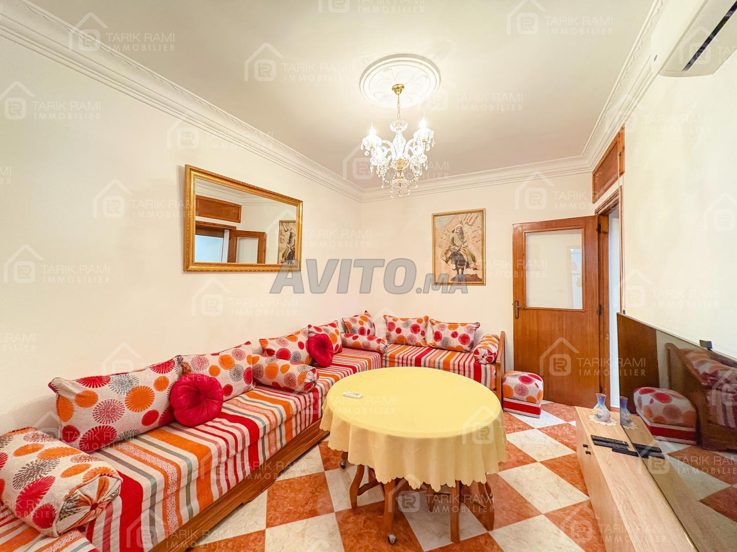 Appartement meublé à louer à Sahat Almadina - image 4