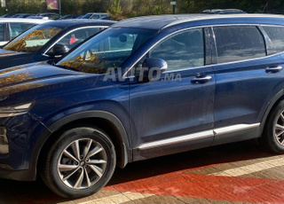 Hyundai Santa Fe Diesel Automatique 2019 à Rabat