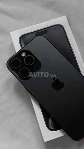 iPhone 16 pro مع علبة جديد 256 GB