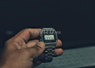 Montre Casio inox résistante à l’eau-homme / femme