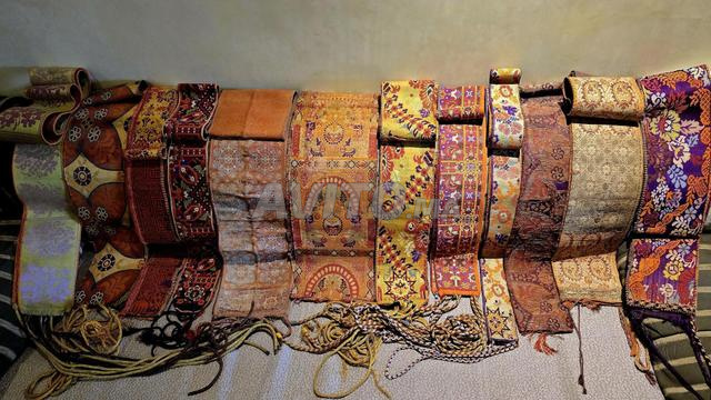 حزام زفاف من البروكاتيل والبروكار