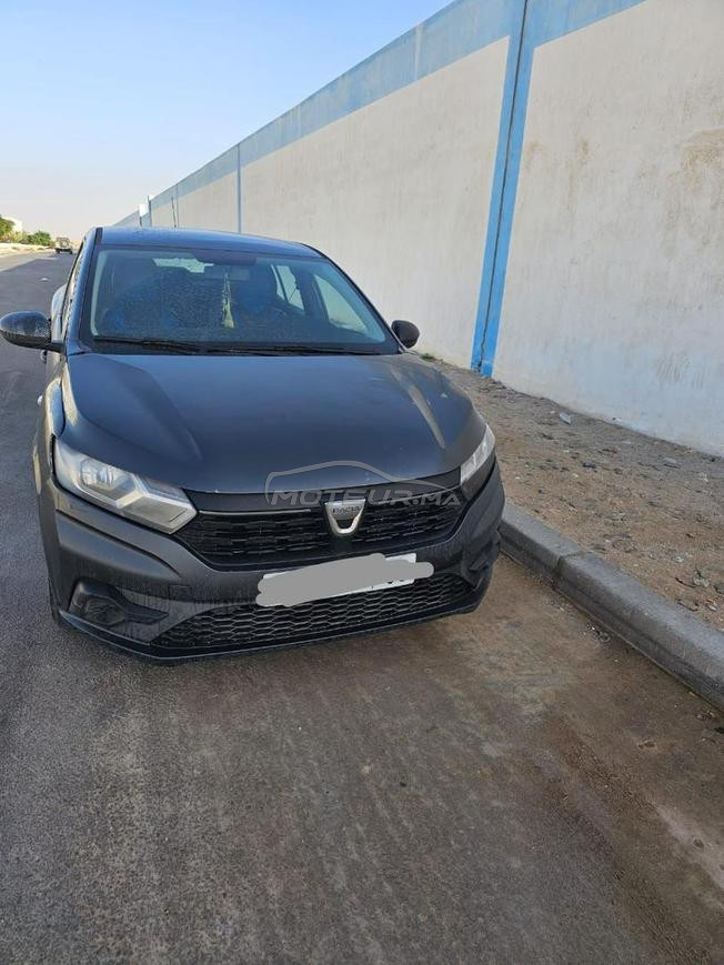 Dacia Logan Essence Automatique 2022 à Laâyoune