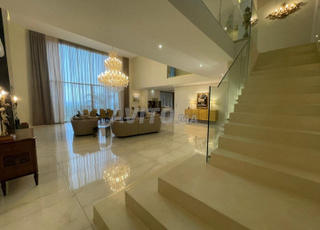 Villa de luxe 3 niveaux/exceptionnelle