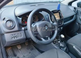 سيارة مستعملة