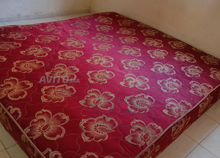 Matla 2 places ba9a mzyana