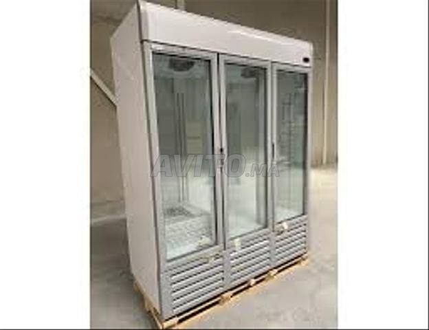 NR-Réfrigérateur d'exposition pour boissons - Présentation attrayante