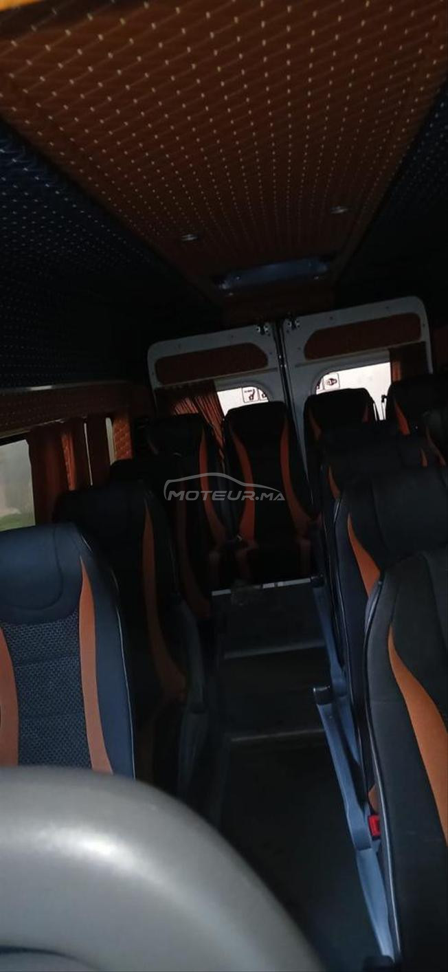 je met en vente fiat ducato très bonne état 