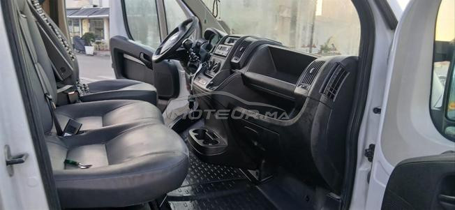 je met en vente fiat ducato très bonne état 
