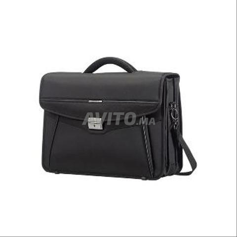 منشفة بثلاث طيات 39,6 سم/15,6 أسود