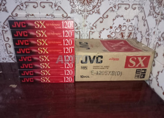 8 Cassettes vidéo vierges