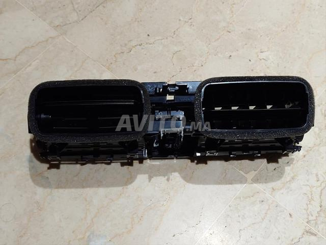 Grille d'aération centrale BMW série 4 F3X - 2