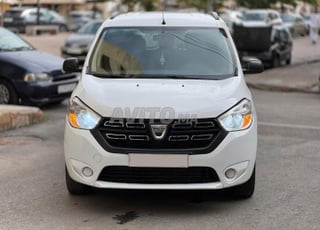 Vente Voiture Dacia Lodjet fin 2022 Exelente
