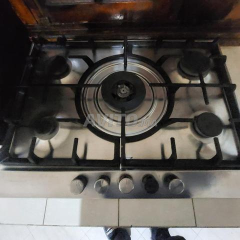 لوحة مطبخ في حالة جيدة جدا ماركة إيطالية