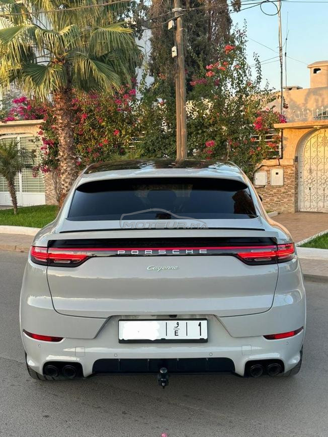 Porsche Cayenne 2022