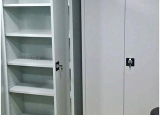 ARMOIRE MÉTALLIQUE POUR BUREAU À VENDRE DE