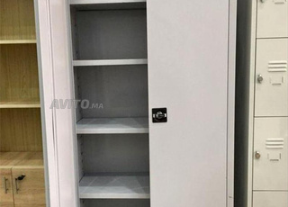 ARMOIRE MÉTALLIQUE SOLIDE .CLÉ À CAASABLANCA