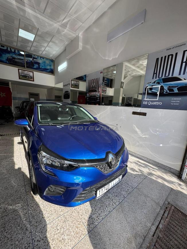 Renault Clio Essence Automatique 2022 à Fès