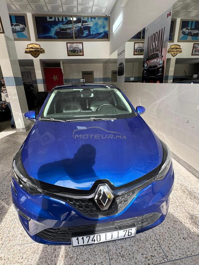 Renault Clio Essence Automatique 2022 à Fès