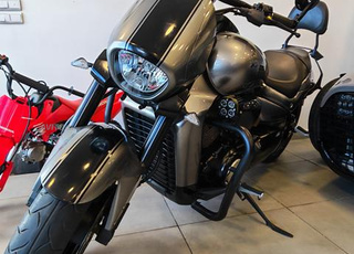 2021 Suzuki Boulevard N109R 1800cc - 5900kms