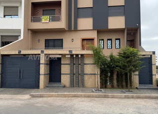 Etage villa à haouzia h standing