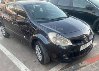 Renault Clio Diesel Manuelle 2007 à Béni Mellal