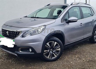 Peugeot 2008 Diesel Manuelle 2018 à Casablanca