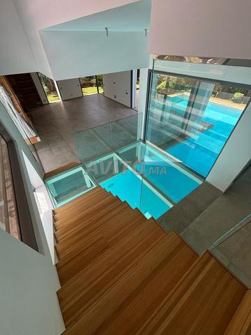 فيلا فاخرة للإيجار في كاليفورنيا - 2