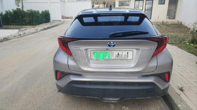 Toyota C-HR Hybride Automatique 2022 à Tanger