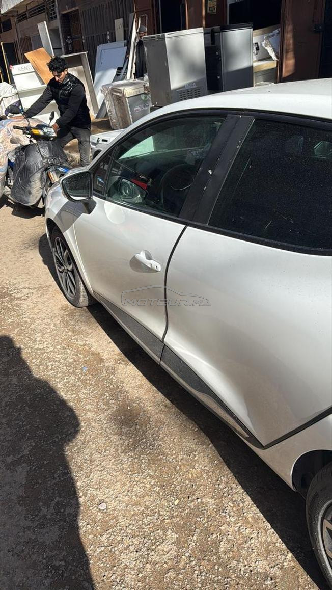 A VENDRE CLIO 4