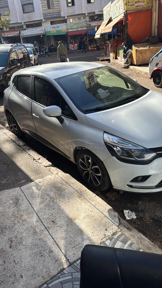A VENDRE CLIO 4
