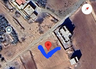 Terrain titré de 300 m² à vendre – Aït-Kamara