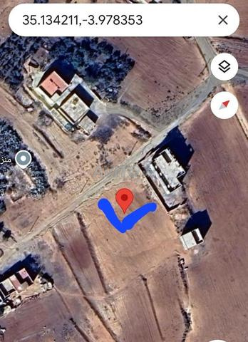 Terrain titré de 300 m² à vendre – Aït-Kamara