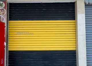 Garage commercial vue sur rue