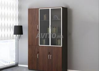 Armoire en bois importée – فخامة وتخزين