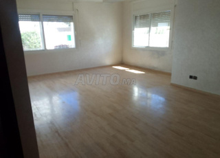 Appartement à louer vide 3cham monica 5000dh