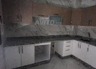 Appartements de 3 chambres à louer mensuellement à El Moujahidine