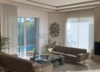 Villa meublée en location à Hay riad RABAT