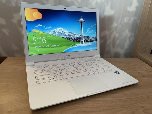 سامسونج سلايم قرص 256 SSD شاشة 13