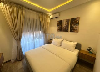 Studio à vendre meublé emplacement stratégique