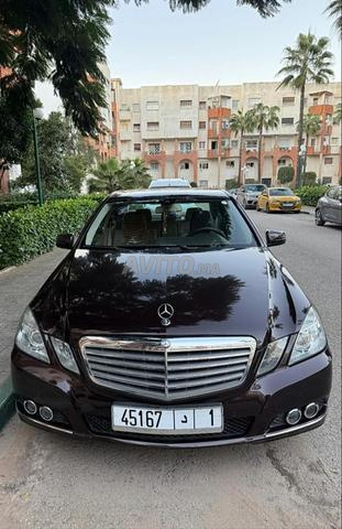 Mercedes-Benz 250 Diesel Automatique 2011 à Rabat