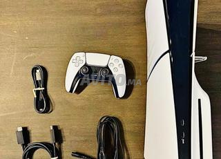 Ps5 Slim standard comme neuf