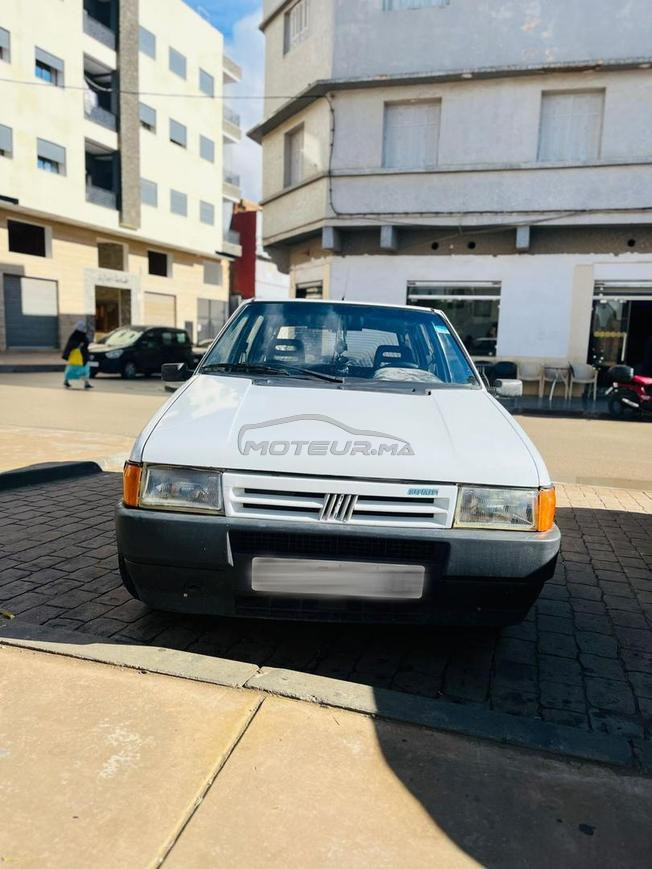 fiat uno .