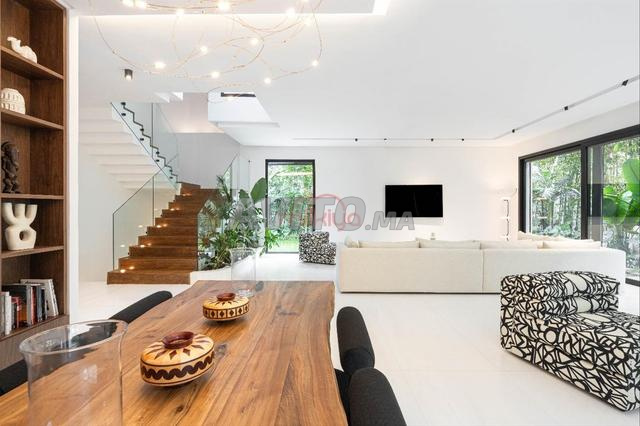 Location Villa de 403 m2 à Dar Bouazza